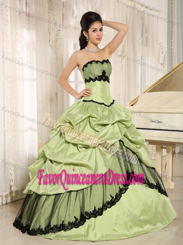 New Style Yellow Green Taffeta Dresses for Quinceaneras with Pick-ups