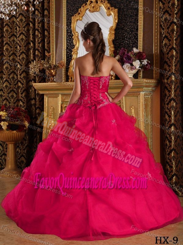 Gorgeous Dress for Quinceanera Made in Tulle Decorated with Pick-ups