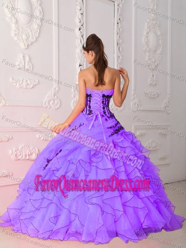 Ball Gown Strapless Purple Quinceanera Dress with Applique and Ruffle