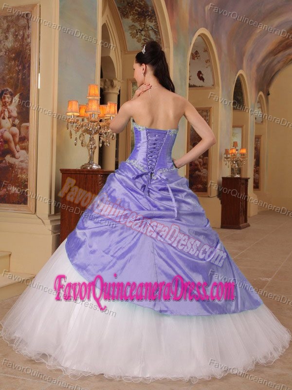 Beaded Lilac and White A-Line Quinceanera Gowns in Tulle and Taffeta