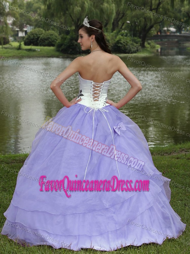 Embroidered White and Lilac Strapless Ball Gown Quinceanera Dresses with Bow