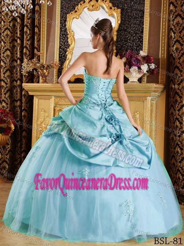 Beautiful Beaded Quinceanera Gown Dresses with Sweetheart and Appliques