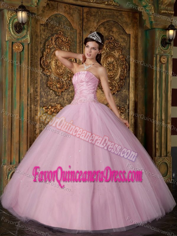 2013 Tulle Pink Strapless Quinceanera Gown Dresses in Floor-length
