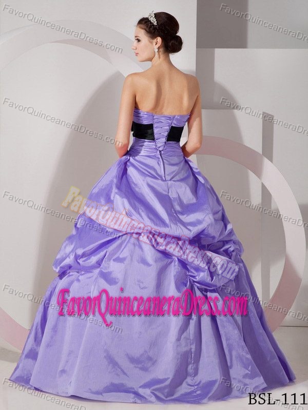 Ruched Sweetheart Floor-length Taffeta Lavender Quinceanera Dresses with Sash