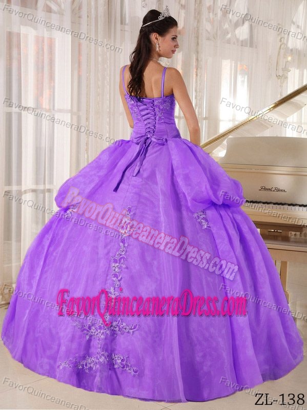 Spaghetti Straps Ball Gown Lavender Appliqued Quinceanera Dress with Pick-ups