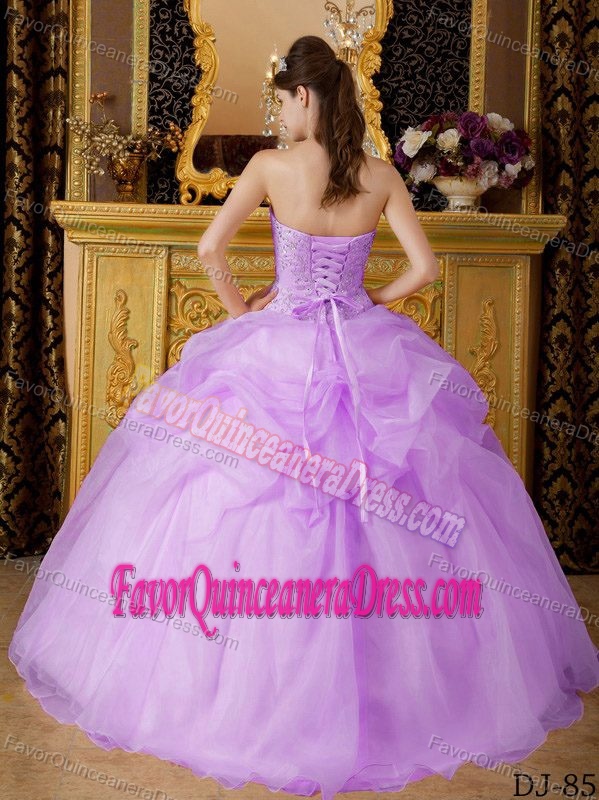 Attractive Taffeta Organza Lavender Quinceanera Gown Dresses with Beads