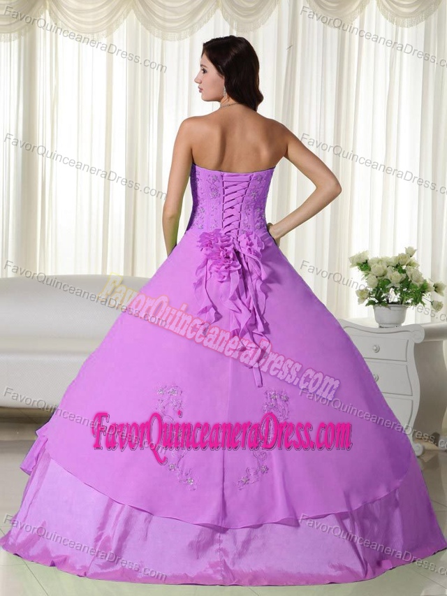 Perfect Lavender Chiffon Quinceanera Gowns with Embroidery and Flower