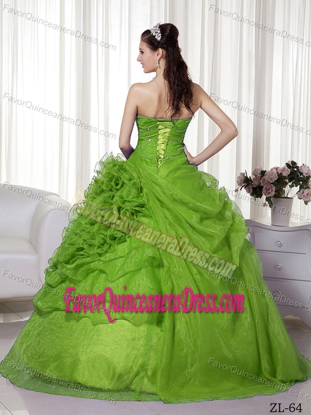 Exquisite Green Quince Dress Sweetheart Organza with Beading and Ruffles