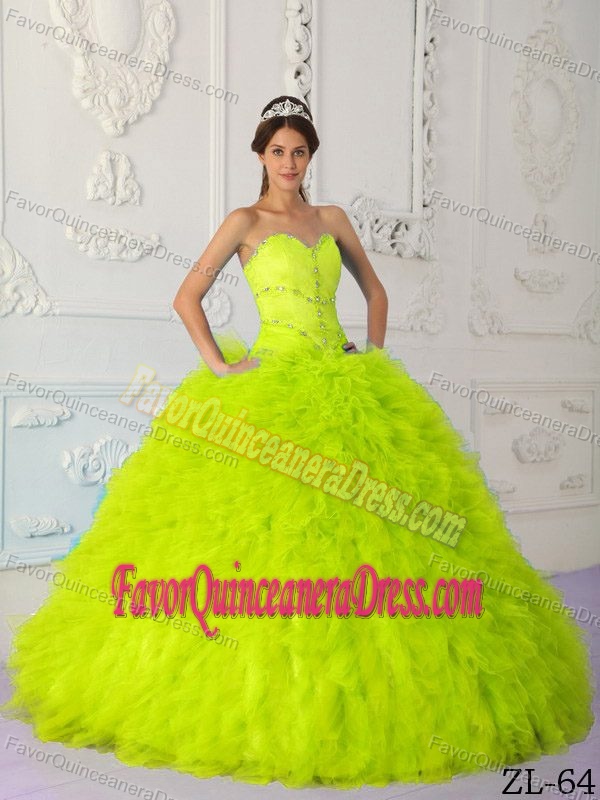 Lime Green Sweetheart Organza Ruffled Quinceanera Dresses with Beading