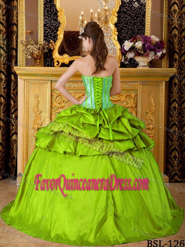 Colorful Strapless Appliques Taffeta Pick-ups Quince Dress for Spring