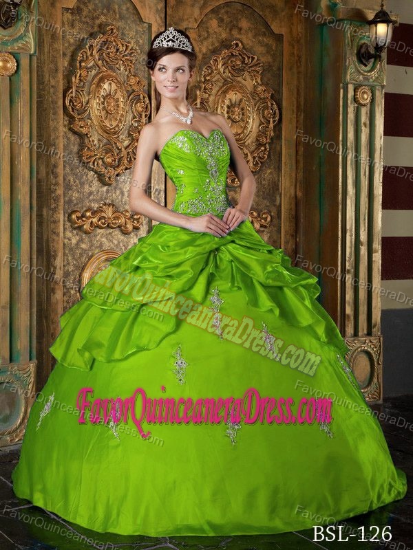 wholesale Sweetheart Taffeta Appliques Quinceanera Dress in Lime Green