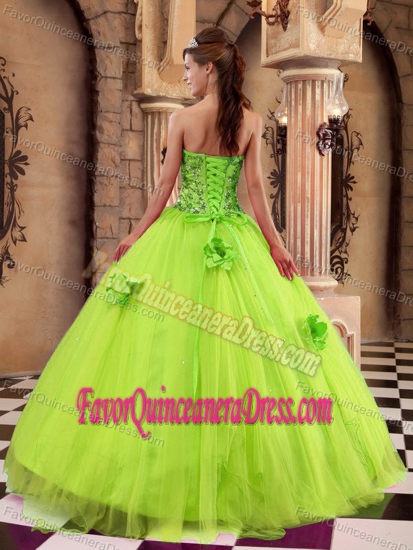 Cheap Quinceanera Dresses in Spring Green Strapless Tulle with Beading