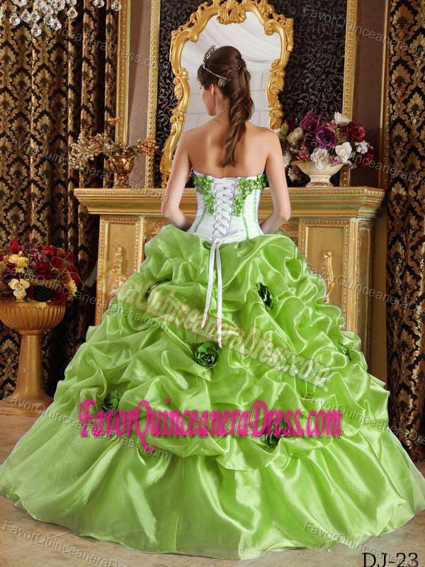 Cute Yellow Green Quince Dress with Hand Made Flowers Sweetheart Organza