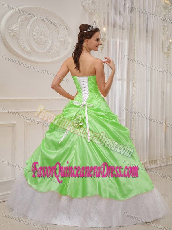 Hot Spring Green Sweet 16 Dress with Beading Strapless Taffeta and Tulle
