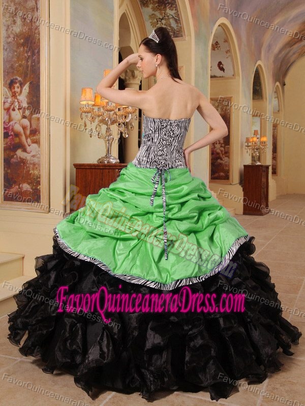 Sweetheart Ruffles Taffeta and Organza Sweet 16 Dress in Green and Black