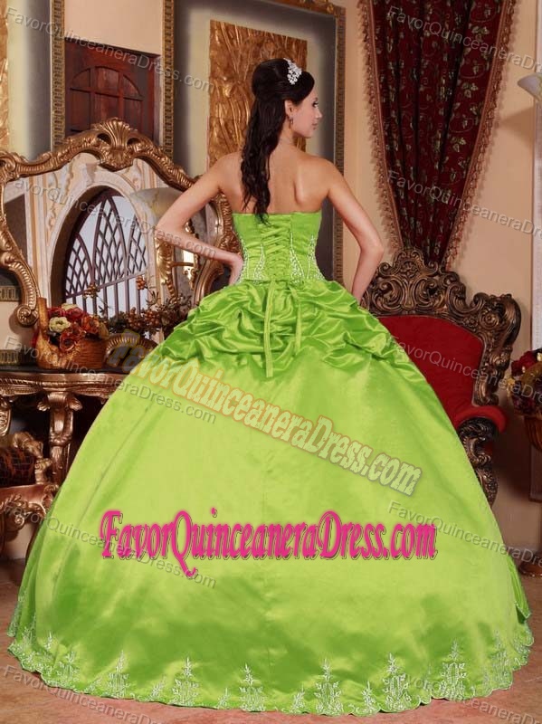 Satin and Taffeta Strapless Yellow Green Quinces Dresses with Embroidery