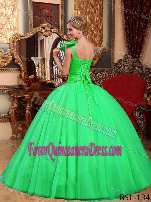 One Shoulder Spring Green Tulle Sweet Sixteen Quinceanera Dresses Beaded