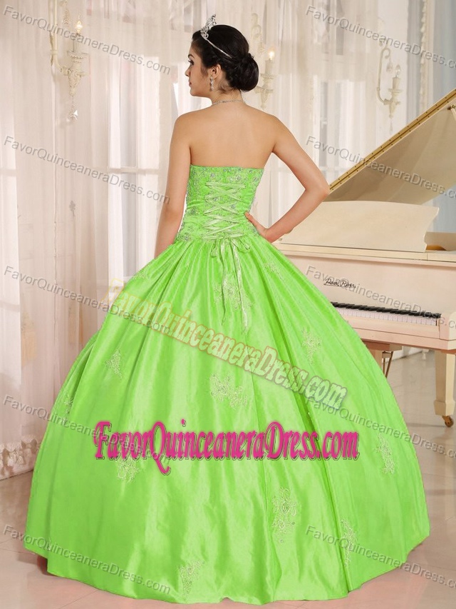 Taffeta Embroidery Sweetheart Bead Spring Green Quinceanera Gown on Sale