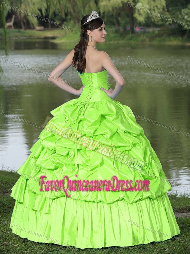 Clearance Spring Green Strapless Beaded Taffeta Quinceanera Gowns 2014