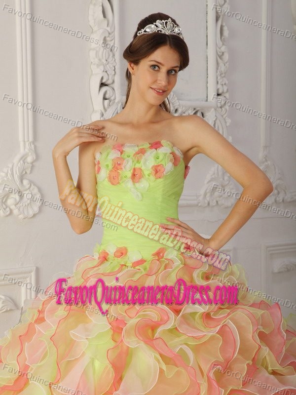 Multi-colored Strapless Ruffled Organza Quinceanera Gown Dresses with Flowers