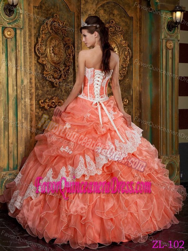 Strapless Orange Red Ruffled Organza Dresses for Quince with Pick-ups and Lace