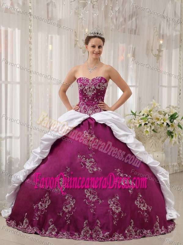 Embroidered Sweetheart Purple and White Satin and Taffeta Quinceanera Dresses