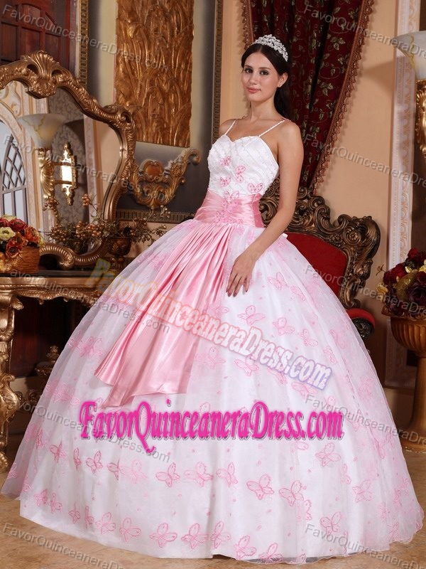 New Style Light Pink Organza Quinces Dresses with Embroidery and Straps