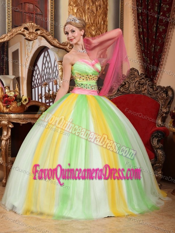 Hot Sale Multi-color Tulle Sweetheart Dress for Quinceaneras with Beading
