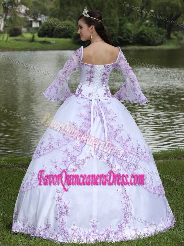 Unique Long Sleeves White Quinceanera Dresses with Embroidery in Taffeta