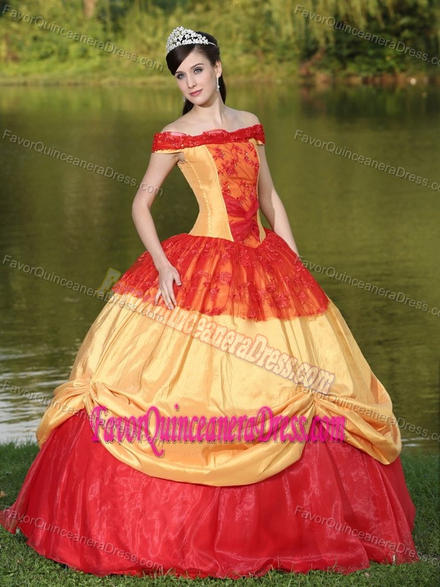 Brand New Colorful Off The Shoulder Sweet Sixteen Dresses with Appliques