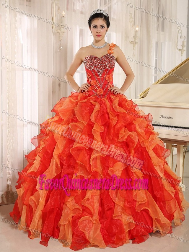 Popular Single Shoulder Orange Organza Sweet Sixteen Dresses with Ruffles