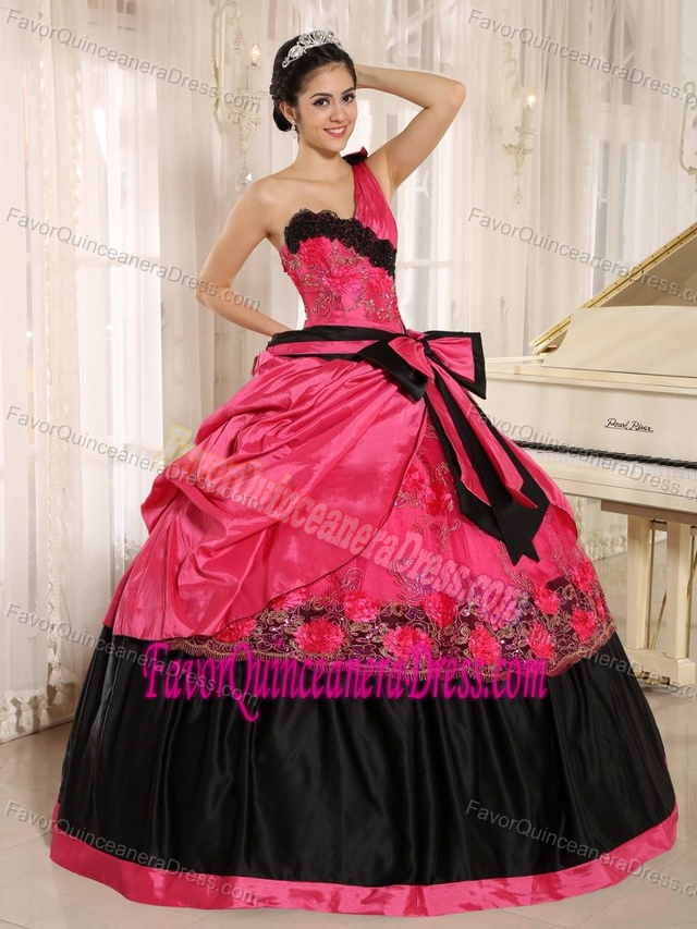 Coral Red One Shoulder Taffeta Quinceanera Gown with Appliques and Bow