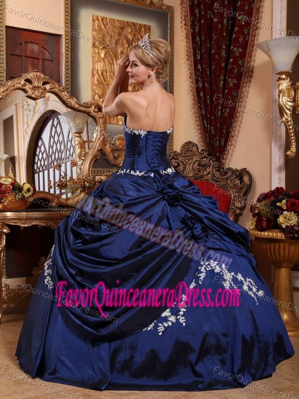 Sweetheart Taffeta Appliqued Blue Ball Gown Quinceanera Dress with Pick-ups