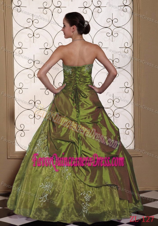 Strapless Taffeta Olive Green Girls Quinceanera Dresses With Embroidery