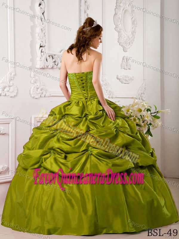 Beautiful Pick-ups Olive Green Sweetheart Taffeta Appliques Quince Dress
