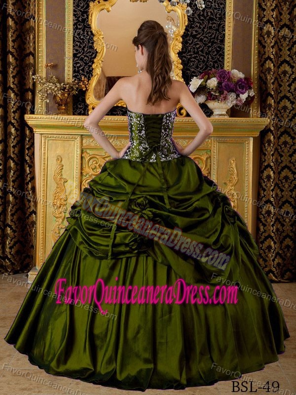 Best Quinceanera Dress in Olive Green Sweetheart Taffeta with Embroidery