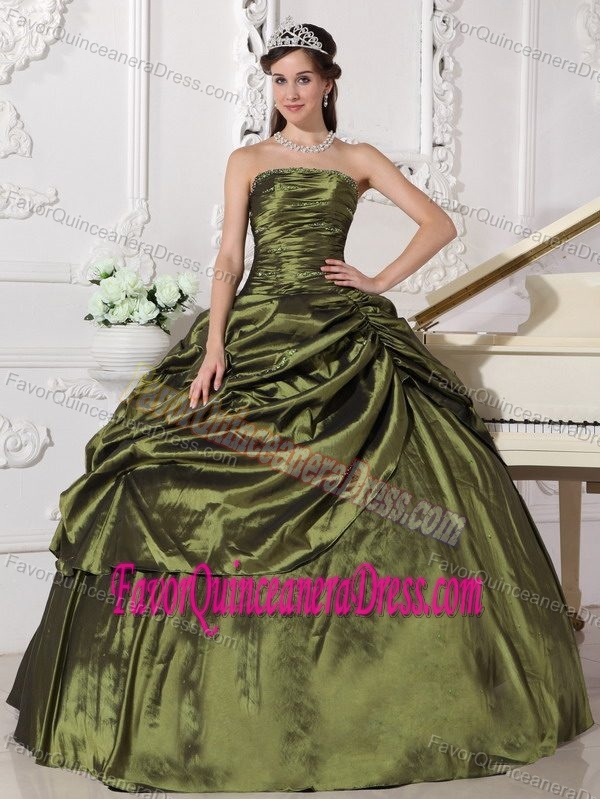 Luminous Beaded Olive Green Quinceanera Dresses with Strapless Taffeta