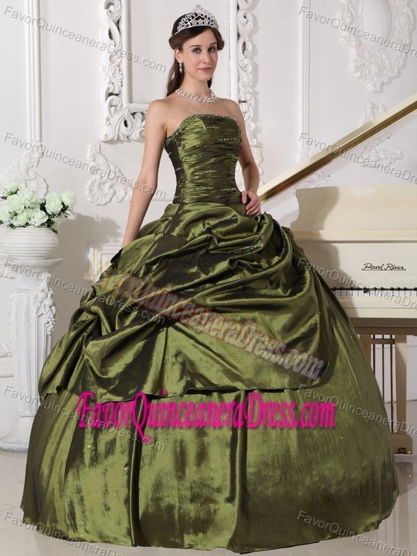 Luminous Beaded Olive Green Quinceanera Dresses with Strapless Taffeta