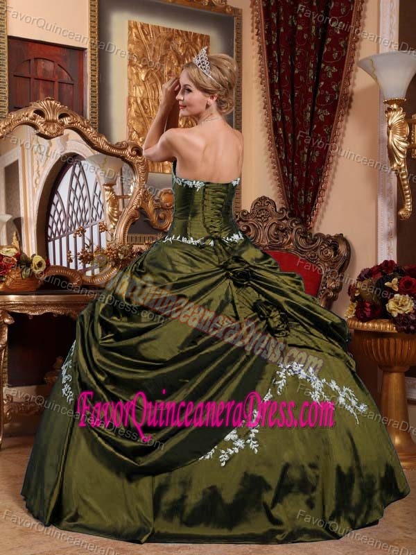 Best Quince Dress Olive Green Sweetheart Taffeta Appliques and Pick-ups
