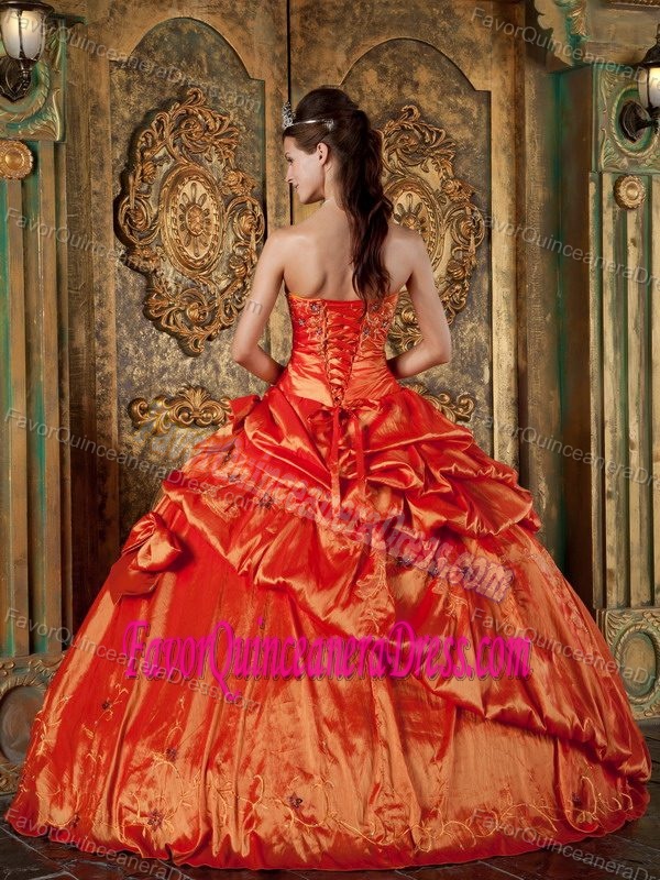 Orange Red Ball Gown Strapless uinceanera Dresses with Pick-ups and Bow