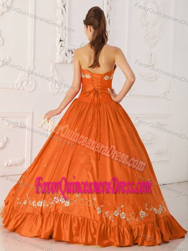 Orange Red Sweetheart Quinceanera Dresses with Embroidery and Beading