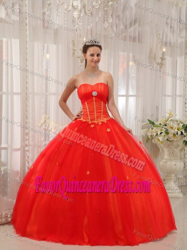 2014 Red Ball Gown Sweetheart Ruched Quinceanera Dress with Appliques
