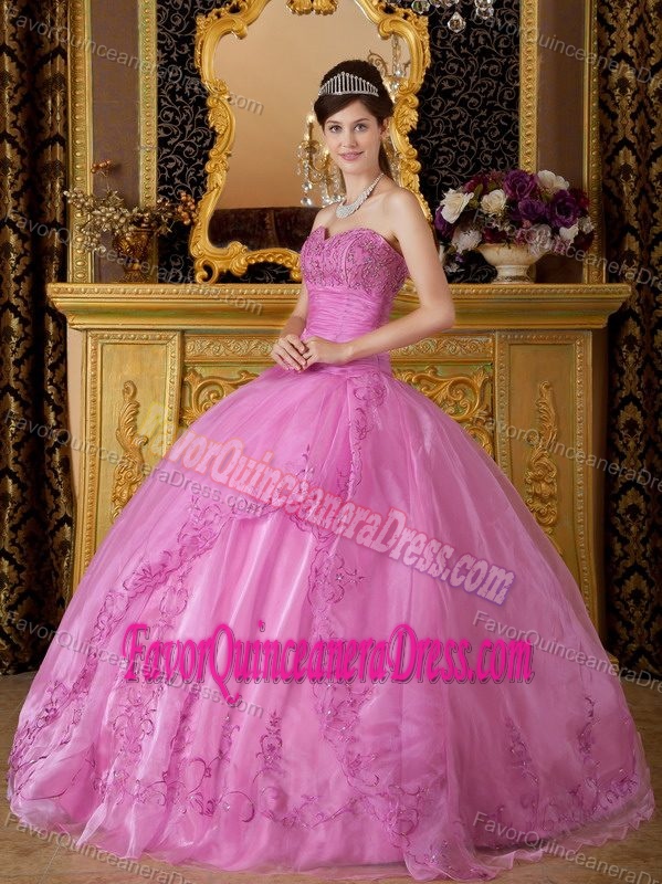 Attractive Ball Gown Sweetheart Quinceanera Dresses with Appliques for 2014