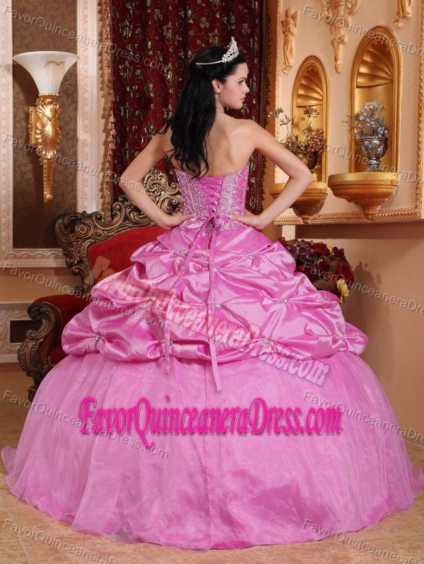 Stunning Sweetheart Taffeta Beaded Quinceanera Gown Dress in Pink
