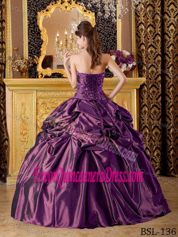 Appliqued Eggplant Purple Ball Gown Strapless Quinceanera Dress in Taffeta
