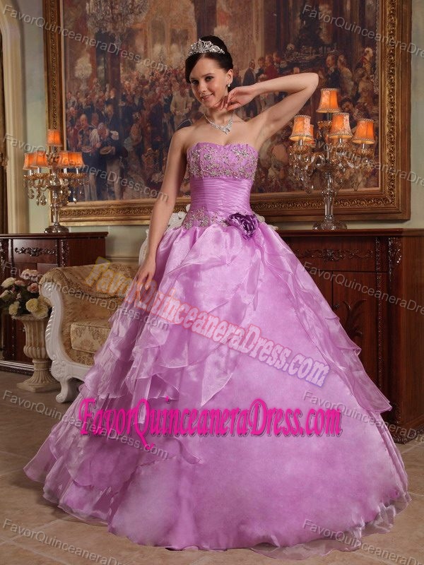 Strapless Floor-length Organza Ball Gown Beaded Quince Dresses in Lavender