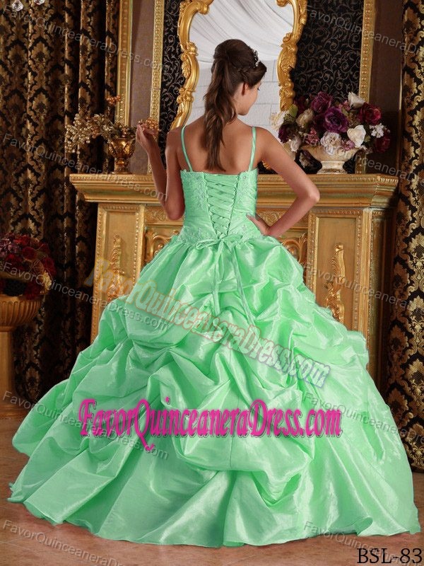 Taffeta Beaded Appliques Apple Green for Quinceanera Dresses with Straps