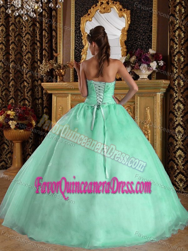 Sweetheart Floor-length Organza Beaded Quinceanera Dresses in Apple Green