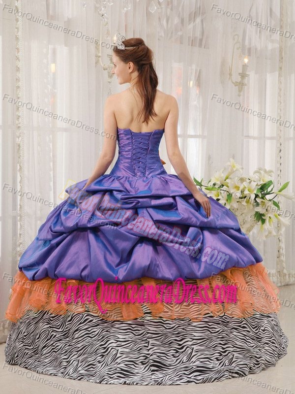 Exclusive Ball Gown Floor-length Beaded Quinceanera Dress with Strapless