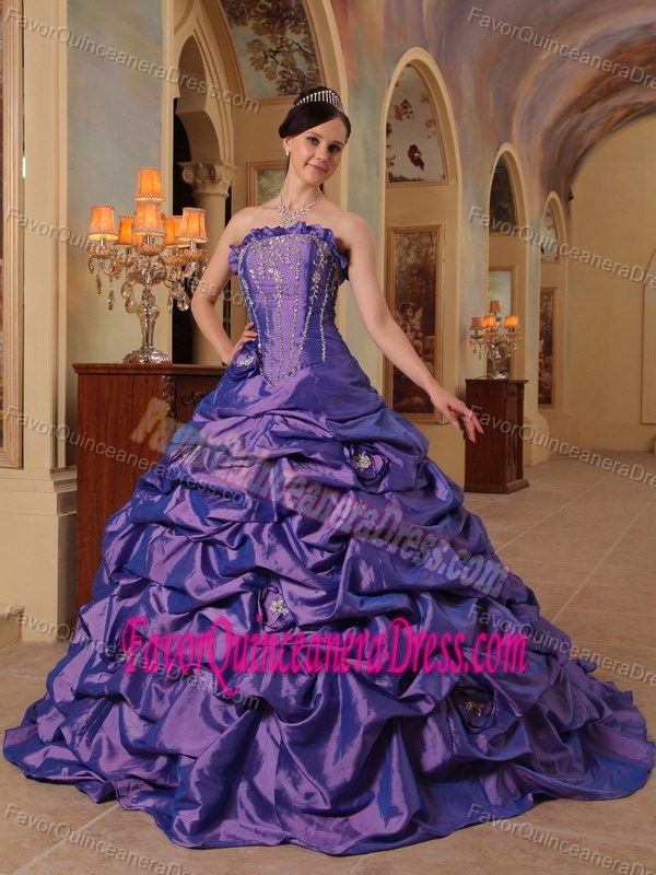 Taffeta Purple Ball Gown Strapless 2013 Dress for Quinceanera with Pick-ups